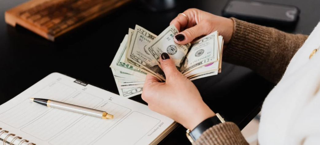 Cómo el fraude financiero afecta a los stakeholders